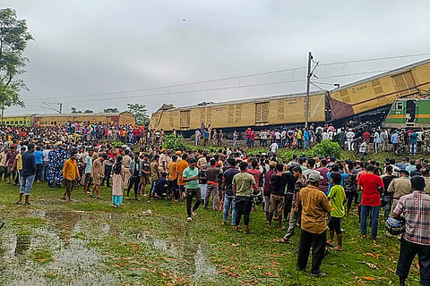 Kanchanjungha Express collides with goods train